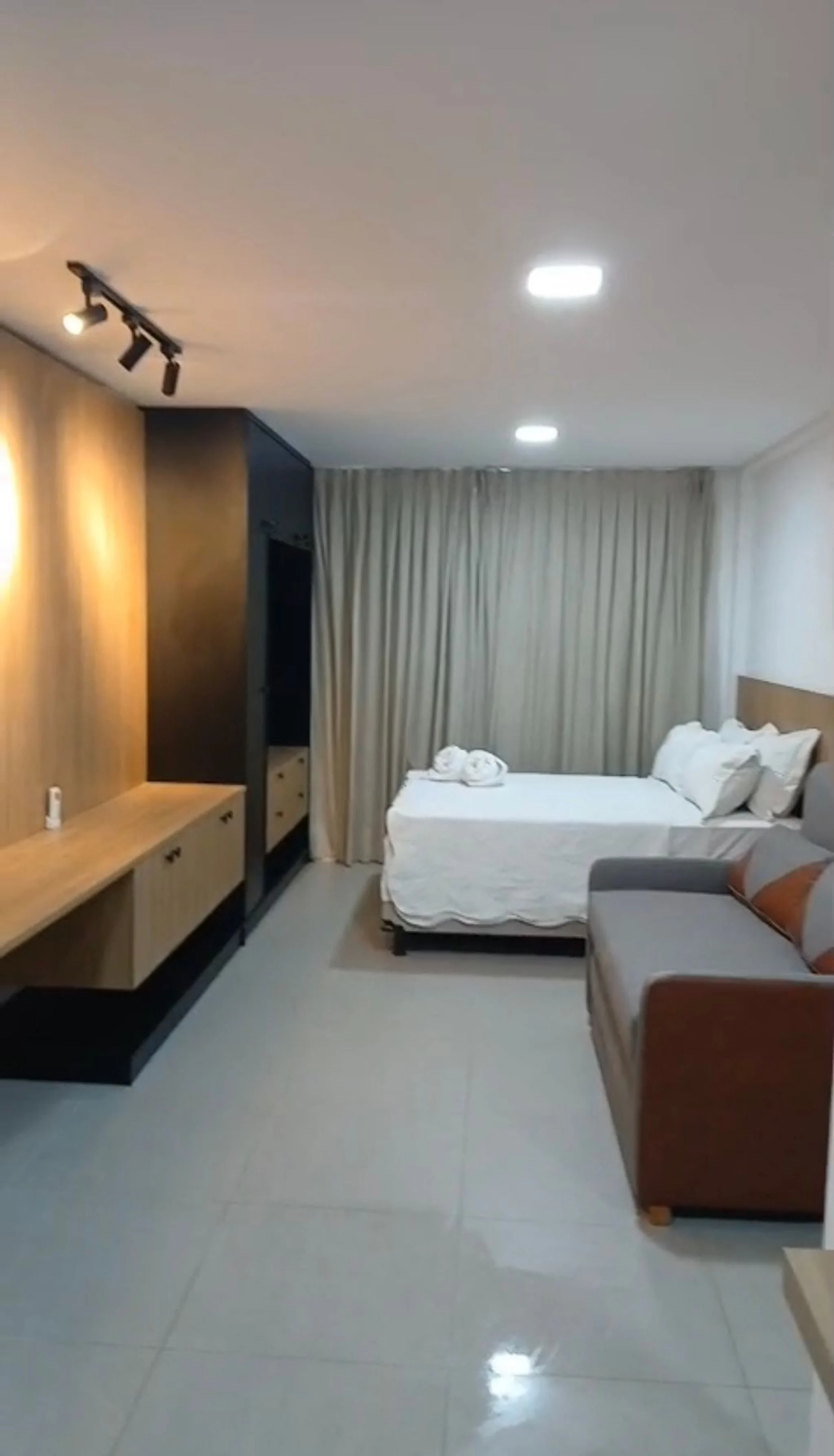 Emunah Suites — Ambientes