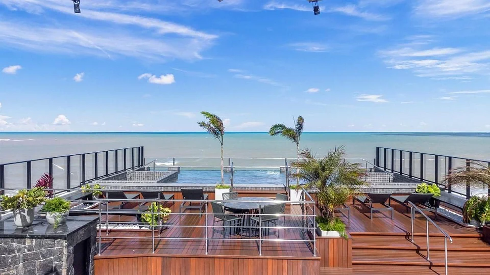 Alta Garden | Studio vists mar com jacuzzi Bessa — Mais fotos (33 de 49)