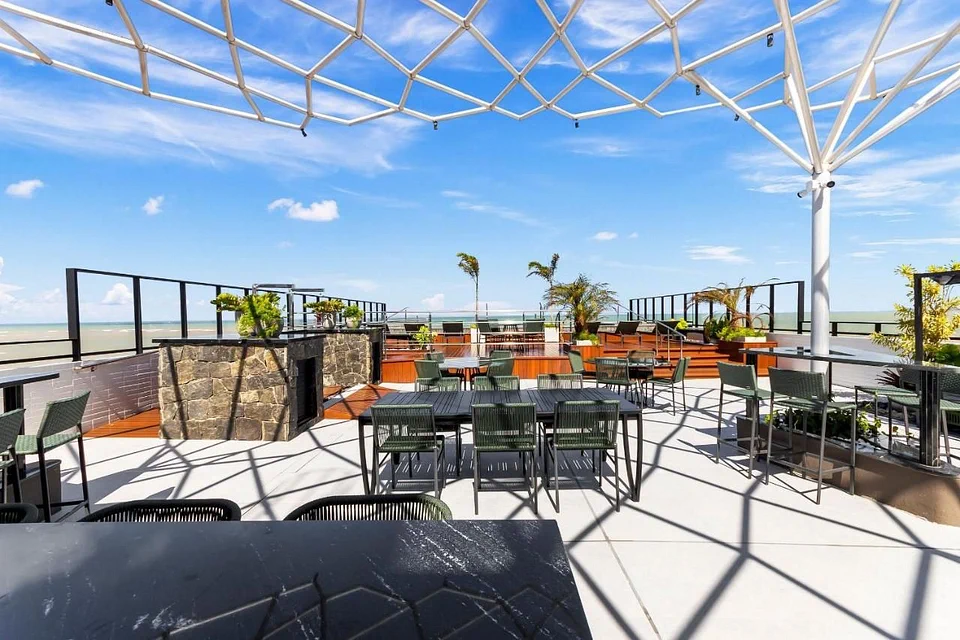Alta Garden | Studio vists mar com jacuzzi Bessa — Mais fotos (39 de 49)